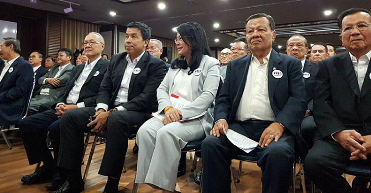 เลขาฯพูดเองตำแหน่งหน.เพื่อไทยเป็นปัญหา? เปลี่ยนใหม่นั่งผู้นำฝ่ายค้านด้วย