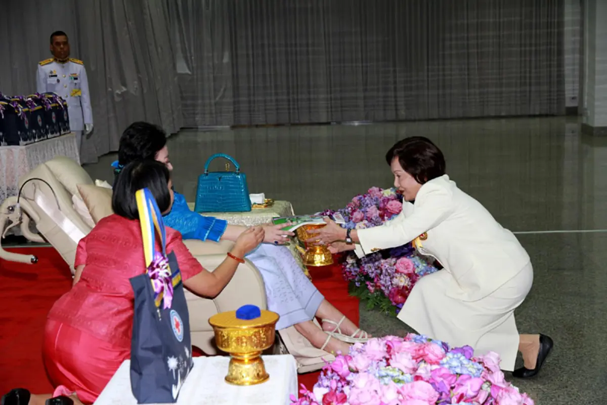 พระองค์เจ้าโสมสวลีฯเสด็จให้อาสากาชาด