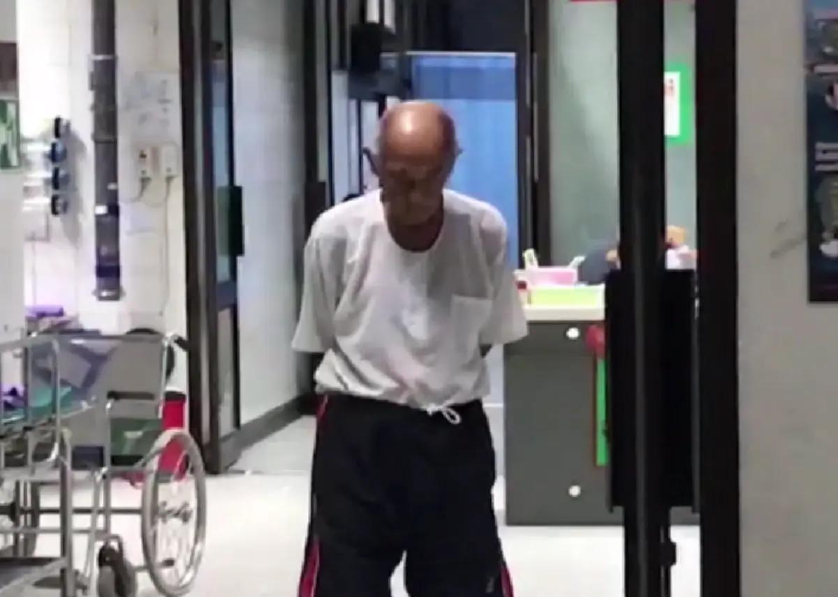 เศร้าน้ำตาซึม "พ่อแรม"วัย 85 เล่ามารพ.ไม่ทันดูใจลูกชาย "นีโน่"ร้องไห้หนักพาร่าง"โอ วรุฒ" ส่งห้องเย็น