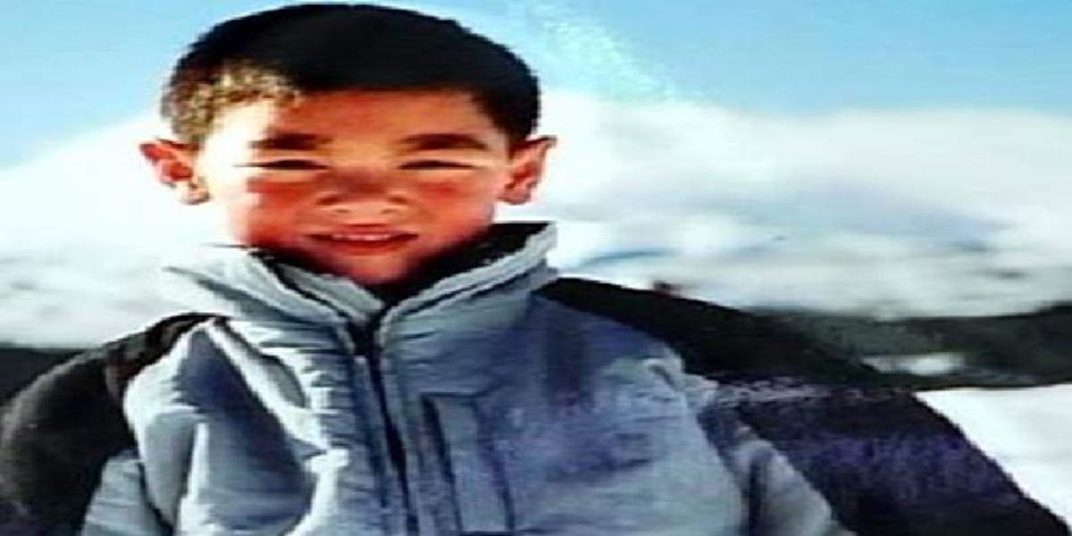 ลูกชายคนโตโอวรุฒ ปัจจุบันอายุ23แล้วอยู่นิวซีแลนด์ จะมากราบพ่อเป็นครั้งสุดท้ายหรือไม่