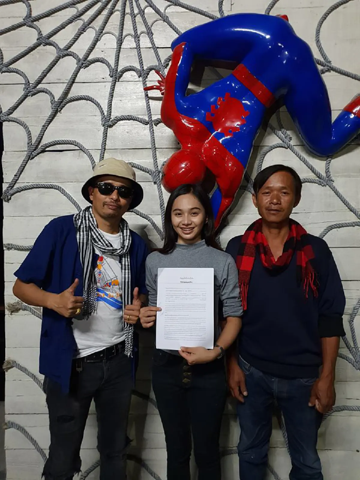 ไหยังไม่แตก! ประจักษ์ชัยเปิดตัว เด็กสาวม.5 นักร้องใหม่ไหทองคำ สวยน่าฮักแรง