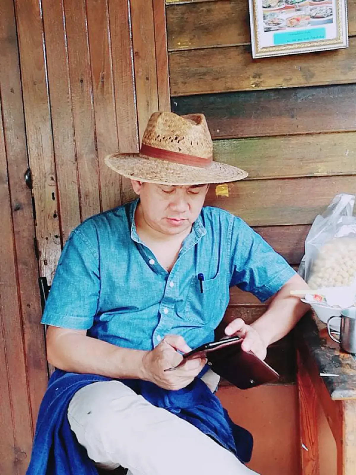 ศุ บุญเลี้ยง เล่าอุบัติเหตุกระเบื้องตกใส่ศีรษะ ในวันต้องรีบไปดูใจน้องสาว ขณะนั่งแต่งเพลงชวนคนออกมาเลือกตั้ง