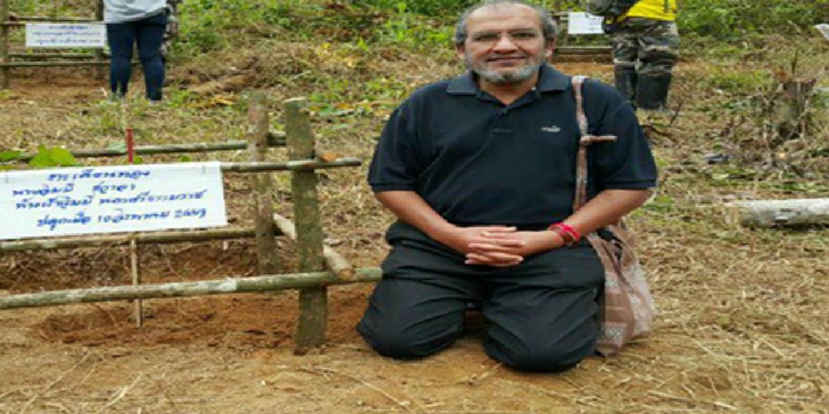 2ชายผู้มีแต่ให้!!! เศรษฐีใจบุญจิมมี่ บริจาคตูน16ล้าน แทนชาวนครทุกคน แม้2วันก่อนร้านขายผ้าเกือบโดนเผาวอด ตัวเอง-ญาติเจ็บหนีตายหวิดถูกย่างสด?!