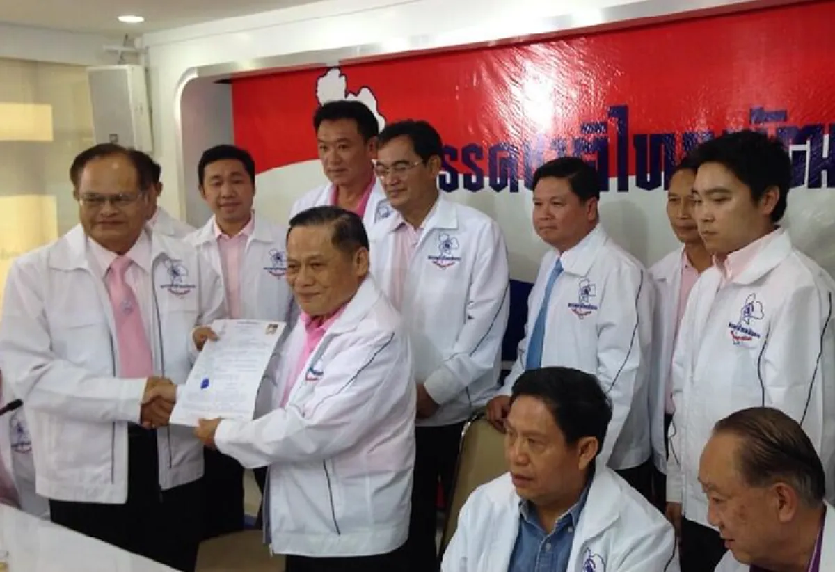 สะเทือน?สมศักดิ์ลาพรรคบรรหาร 32ปีตายกี่ชาติก็ไม่ลืม ทิ้งปริศนา...สละอวัยวะรักษาชีวิต