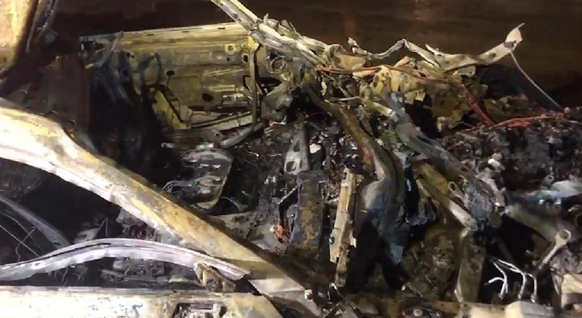 หนุ่มนร.นอกวัย17 ซิ่งฟอร์ดมัสแตง ชนรถขนทรายบึ้มสนั่นไฟท่วม เด็ก3ชีวิตสุดระทึก