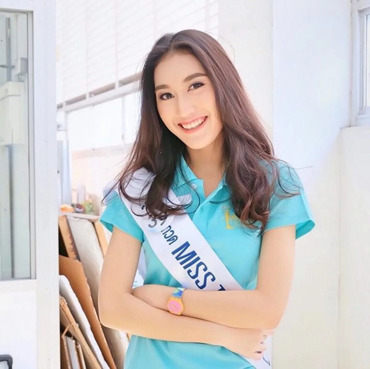 น้องเบสท์ ในวัย17 ลูกสาวคนโตสมรักษ์ ในวันพ่อเผชิญมรสุม ทำงานส่งตัวเองเรียน เลี้ยงครอบครัว