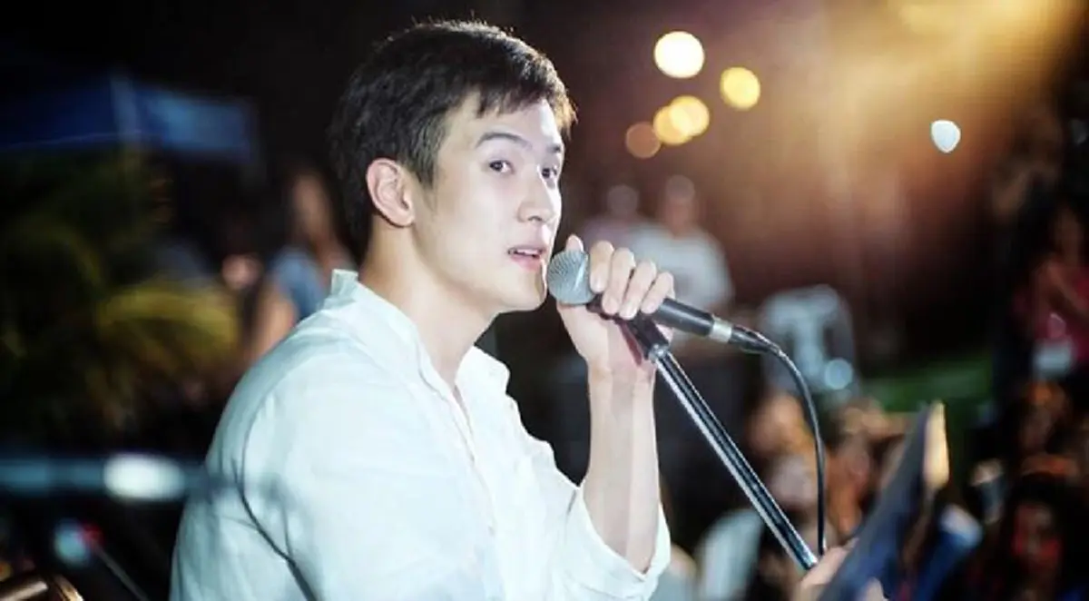 อยู่มา 5 ปี ไม่มีใครถาม!!! เปิดใจ "พระเอกชื่อดัง" แท้จริงแล้ว คือทายาทเศรษฐีพันล้านตระกูลดัง แต่ยังทำงานหาเงิน สร้างชีวิตด้วยตัวเอง!!?