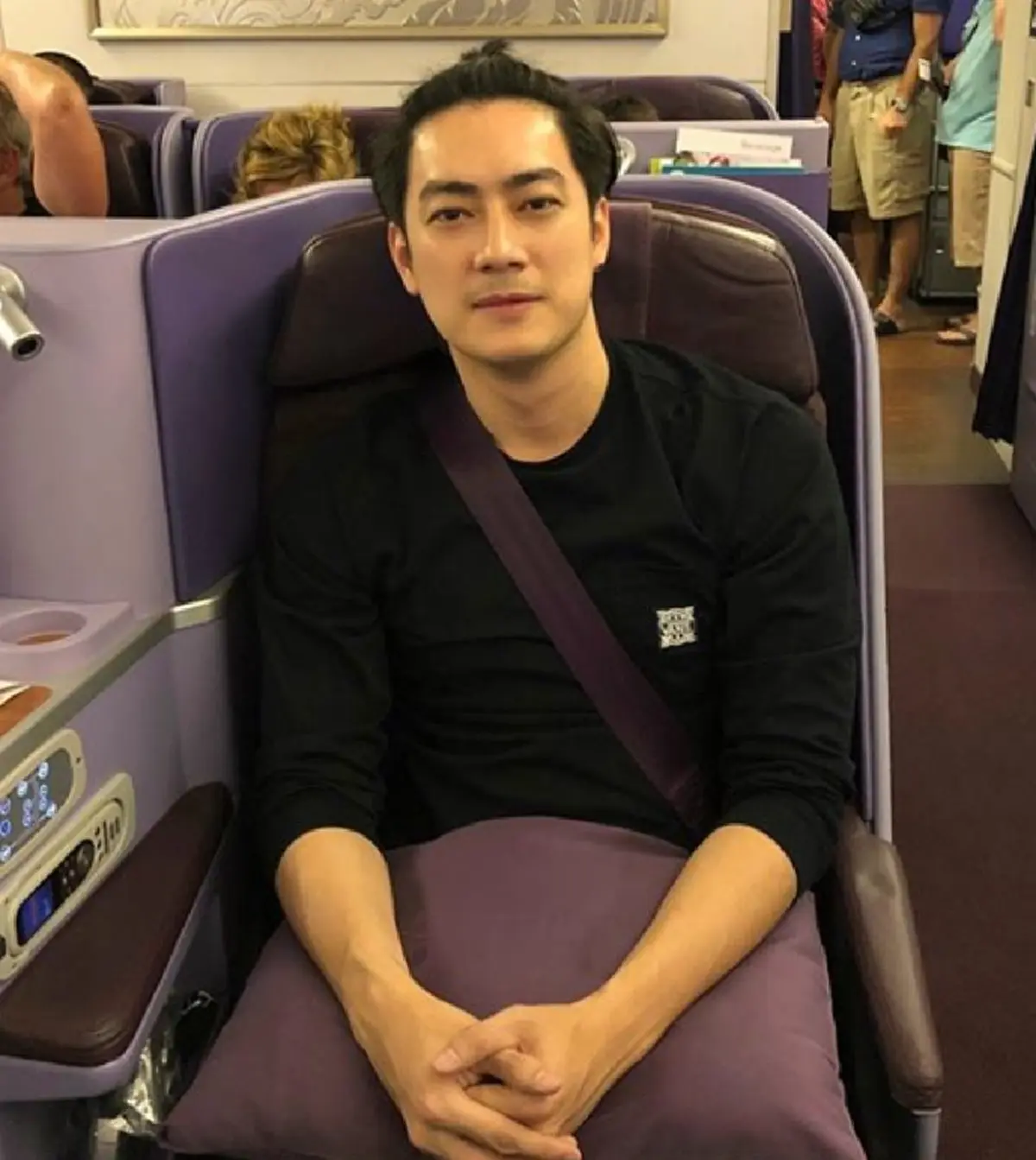 งานเข้า! อัยการสั่งฟ้อง "ฟิล์ม รัฐภูมิ" ร่วมพวกทำธุรกิจบัตรเติมเงินผิดกม.