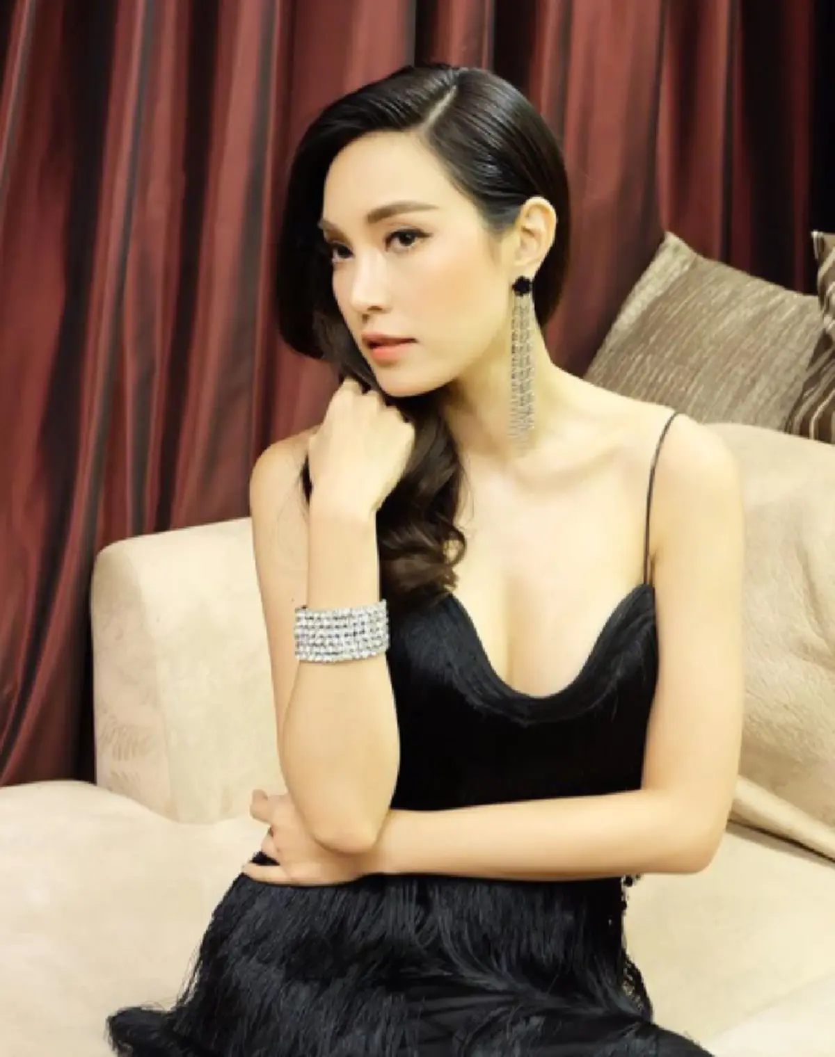 สะเทือนถึงคนไกล!! "เมย์ พิชญ์นาฏ" เปิดตัวผู้ชาย 5 คน ที่สำคัญกับชีวิตสุดๆ ในตอนนี้ แต่ละคนโปรไฟล์ไม่ธรรมดา งานนี้แฟนคลับเชียร์ลุ้นมีรักใหม่