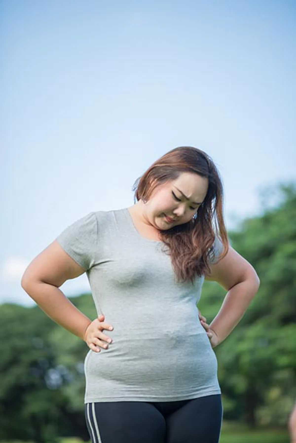 อย่ามองข้าม!!! ภัยเงียบจากอาการปวดหลังฝั่งซ้ายล่าง ที่หลายคนไม่เคยรู้!!!