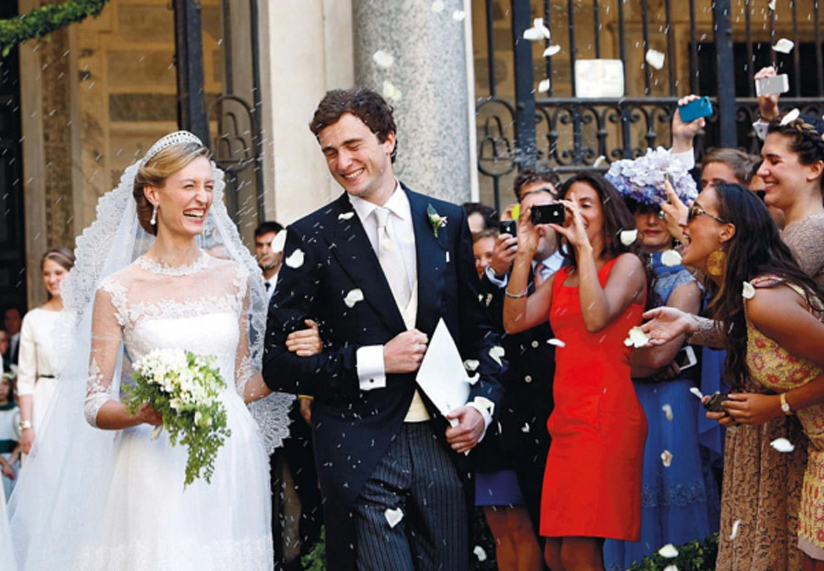 #ชีวิตจริงยิ่งกว่านิยาย!! 10 “คู่รัก” เมื่อราชวงศ์ผู้สูงศักดิ์ พบรักกับสามัญชน !!