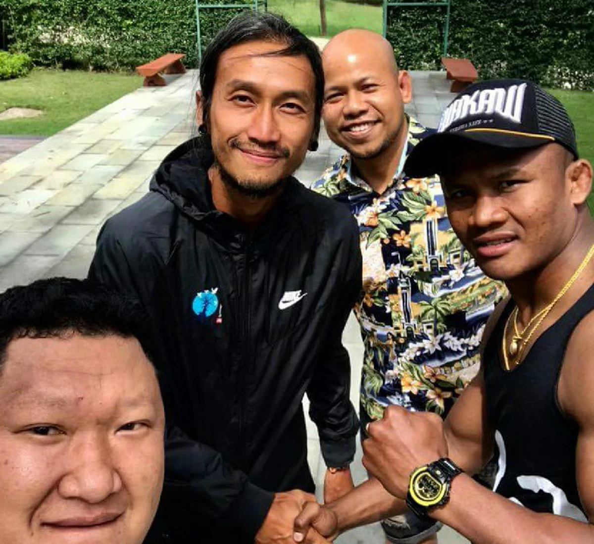 ฟิตเต็มที่!! "บัวขาว" พร้อมแล้วร่วมขบวน ก้าว ข้ามปักษ์ใต้สู่ภาคกลาง พร้อมเผยเส้นทางประเดิมวันแรก 50 กม.