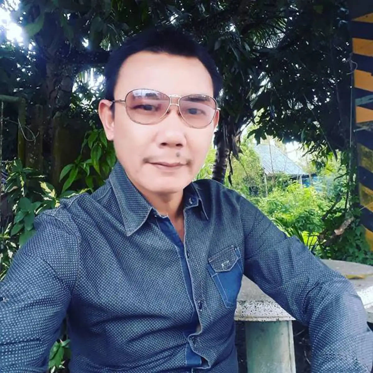 "ดีเจหมอเทวดา"เจ้าของสูตรยาสมุนไพรรักษามะเร็ง เสียชีวิตแล้ว จากเหตุจยย.ล้ม หัวฟาดบันได!