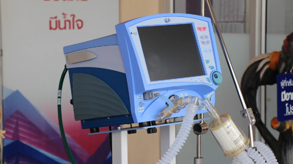 นักธุรกิจเมืองกำแพงเพชร ควักเงินล้าน ซื้อเครื่องช่วยหายใจช่วยเหลือผู้ป่วยวิกฤต