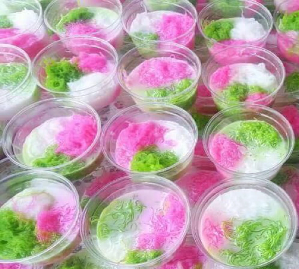 ศูนย์การค้าเซ็นทรัลพลาซา นครราชสีมา ขอเชิญผู้ชื่นชอบการรับประทานอาหาร ร่วมงาน โคราช เมืองมีเส้น  รวมเมนูเส้นกว่า 100 เมนู ให้เลือก