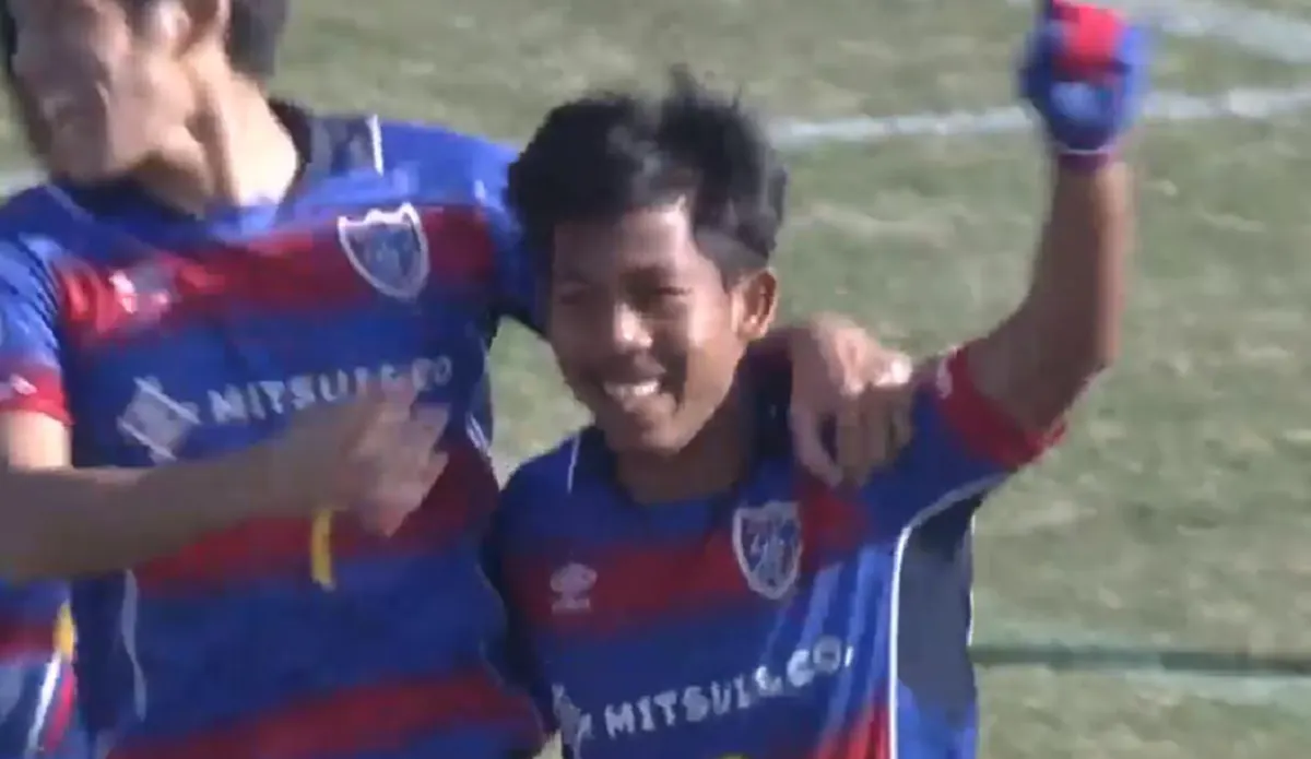 เเจ้งเกิด !! ไฮไลต์ลูกยิงเเห่งประวัติศาสตร์ "จักรกฤษณ์"เเข้งดาวรุ่ง...จารึกสถิติดาวเตะสัญชาติไทยคนเเรก!! พังประตูใน"เจลีก"ญี่ปุ่น(มีคลิป)