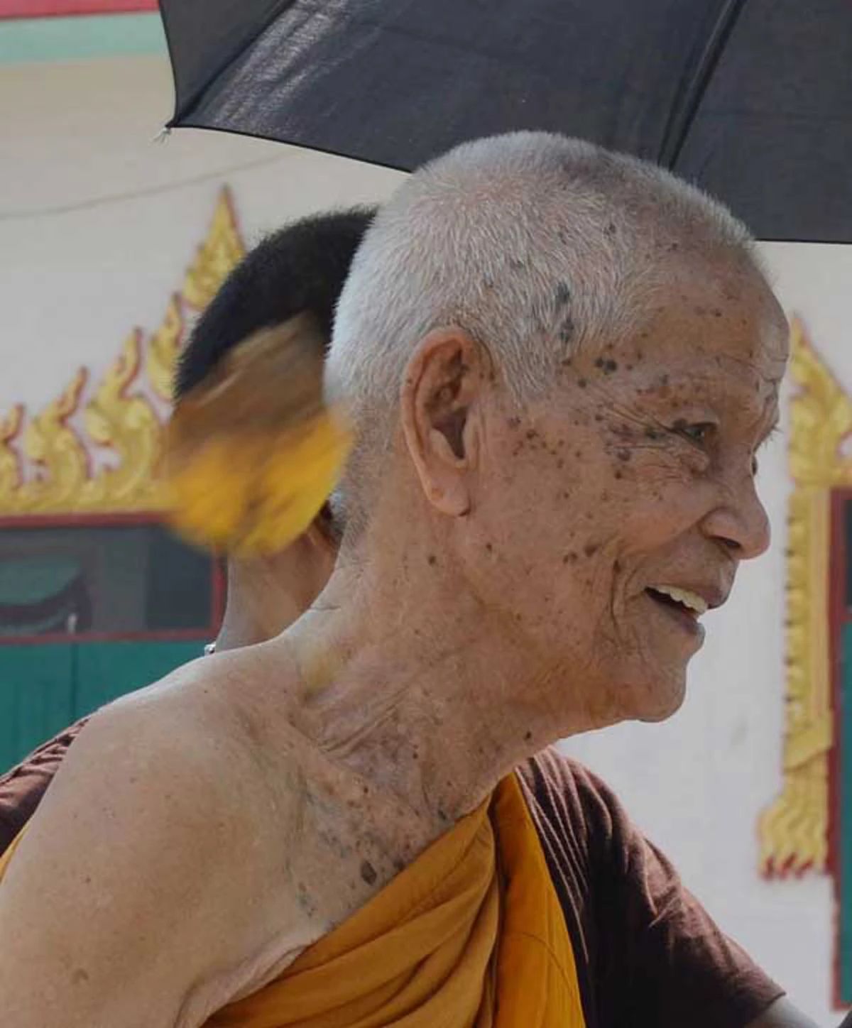 น้อมกราบบูชา “หลวงปู่ป่วน ถิรธัมโม” วัดช้างน้อย พระเกจิมากด้วยเมตตาแห่งกรุงเก่า ศิษย์หลวงพ่อจง และหลวงพ่อปาน เก่งกล้าในพุทธาคม!!