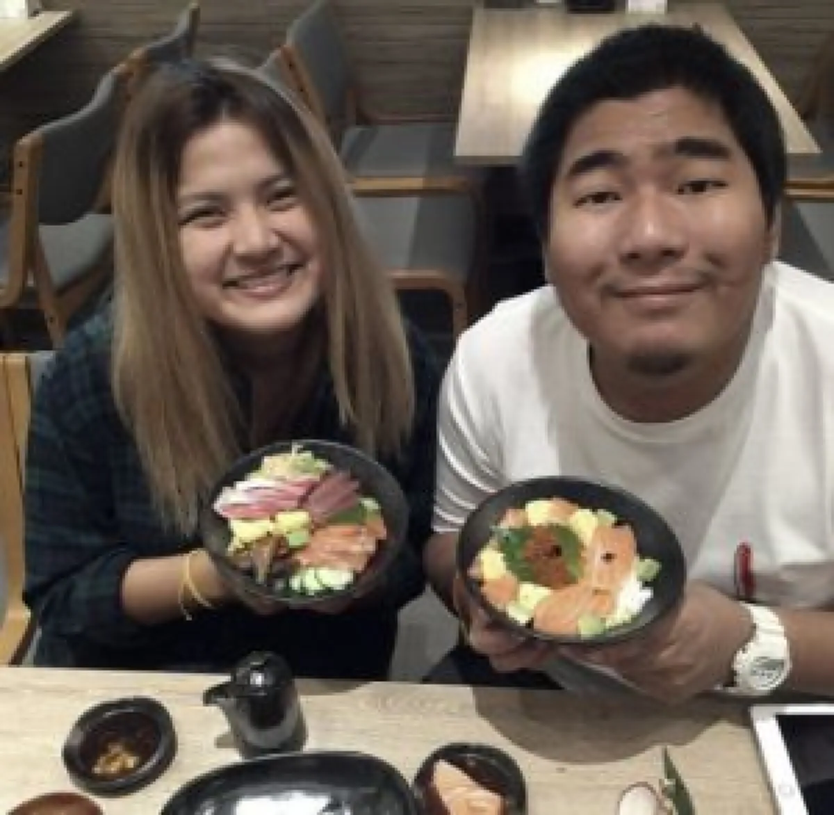 ไปทำอะไรมา!!! "บุหรี่" ลูกชาย "โหน่ง" ผอมหนักมาก!! เปลี่ยนไปอย่างกับคนละคน แทบไม่เชื่อสายตา!!?