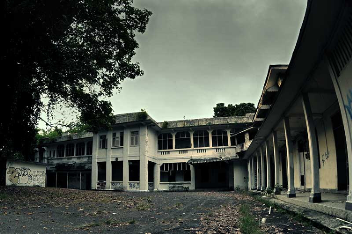 โคตรเฮี้ยน!! รวมที่สุดของ 10 สถานที่ ที่ว่ากันว่า มีวิญญาณผีสุดหลอนอาศัยอยู่! (ชมภาพ)