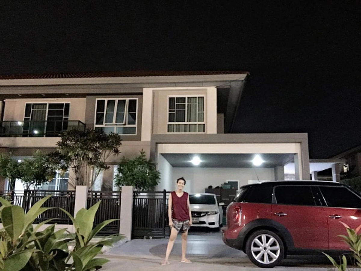 *ไม่ลืมกำพืด!!! ขยี้ตาแรง! ส่องบ้านต่างจังหวัด "หนูเล็ก ก่อนบ่าย" สไตล์บ้านนอกคอกนา ไม่หรูหราแต่ว่าอุ่นใจ!!! (คลิป)