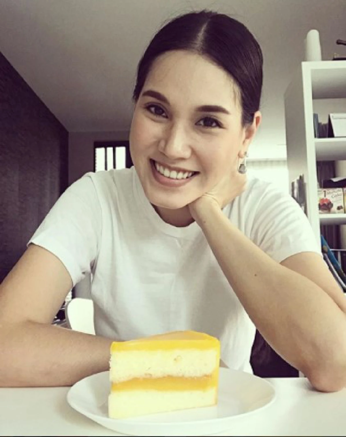 ยังจำได้ไหม!!! ส่องภาพปัจจุบันอดีตนางงาม "จันจิรา จันทร์โฉม " สวยไม่สร่าง บอกเลยปัจจุบันกาลเวลาก็ทำอะไรเธอไม่ได้