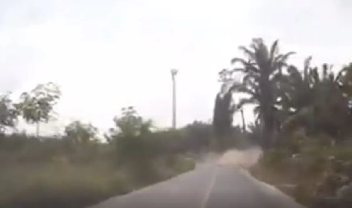 จุดจบสายซิ่ง !!! ดูไว้...สายโหดใส่เต็มทุกโค้งเหยียบไม่ยั้งสุดท้ายอนาถ แหกโค้งคว่ำ เสียงหวีดลั่นถนน ! (มีคลิป)