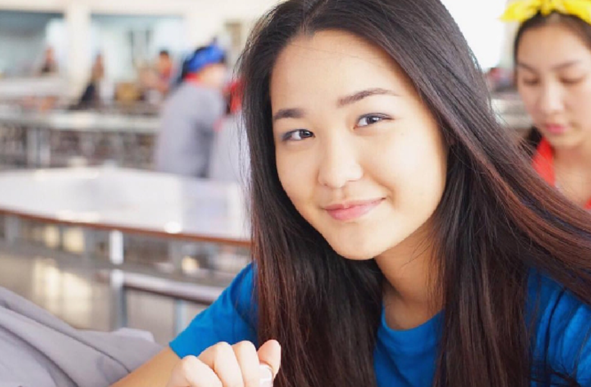 ***น้อยคนจะได้เห็น !! เปิดภาพทายาท "ชมพู ฟรุตตี้" ล่าสุดโตเป็นสาวแล้ว สวยมาก ทำเอาหนุ่มๆทั้งประเทศต้องเหลียวมองคอแทบเคล็ด !?