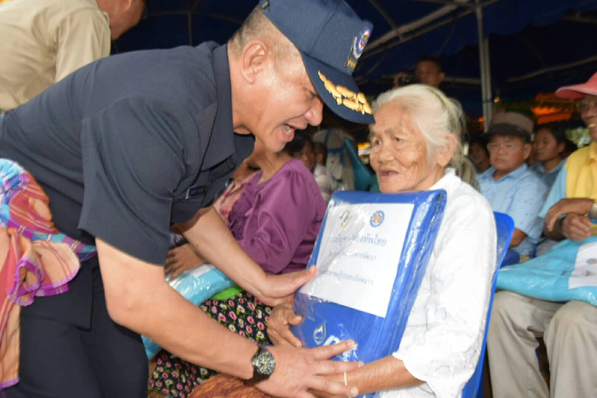 ทรงเป็นทหาร...กองทัพภาค2สร้าง"อุทยานเทิดพระเกียรติ ร.10"ที่บ้านหมากแข้งจ.เลย..ทหารพัฒนา สร้างถนนสายประวัติศาสตร์รำลึกวีรกรรม"ร.10"