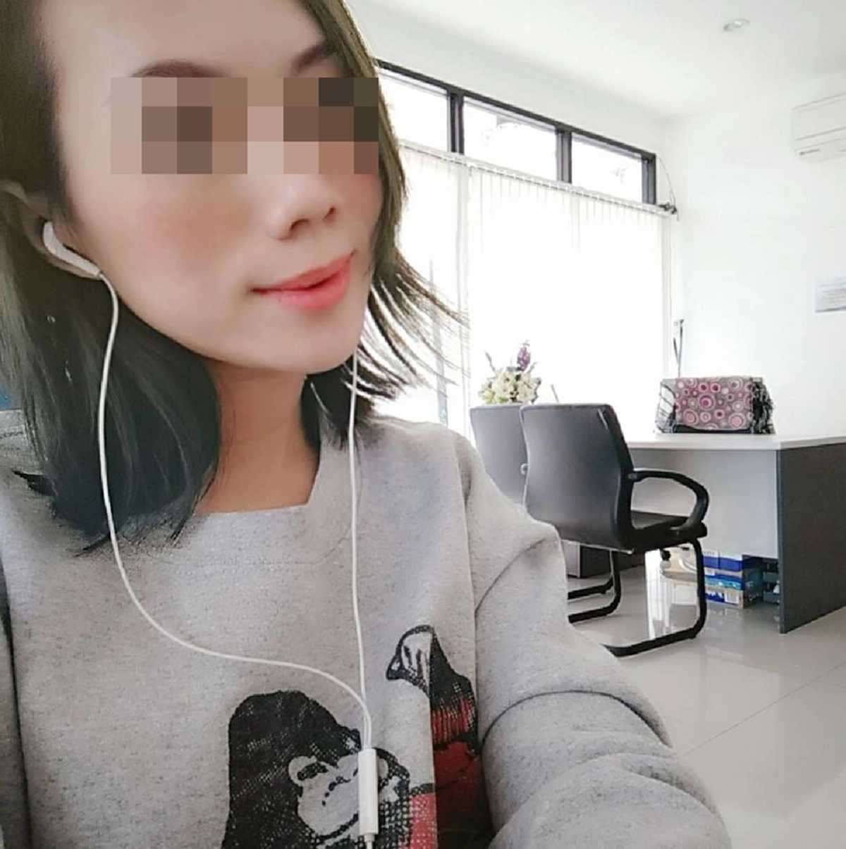 โซเชียลเร่งตามตัว สาวโพสต์วันนี้ 5 ทุ่มเตรียมตัวไลฟ์สดปลิดชีพตัวเอง ลั่น คนเลวอย่างเราไม่ควรอยู่บนโลก งดให้กำลังใจ เราต้องการแบบนี้เอง