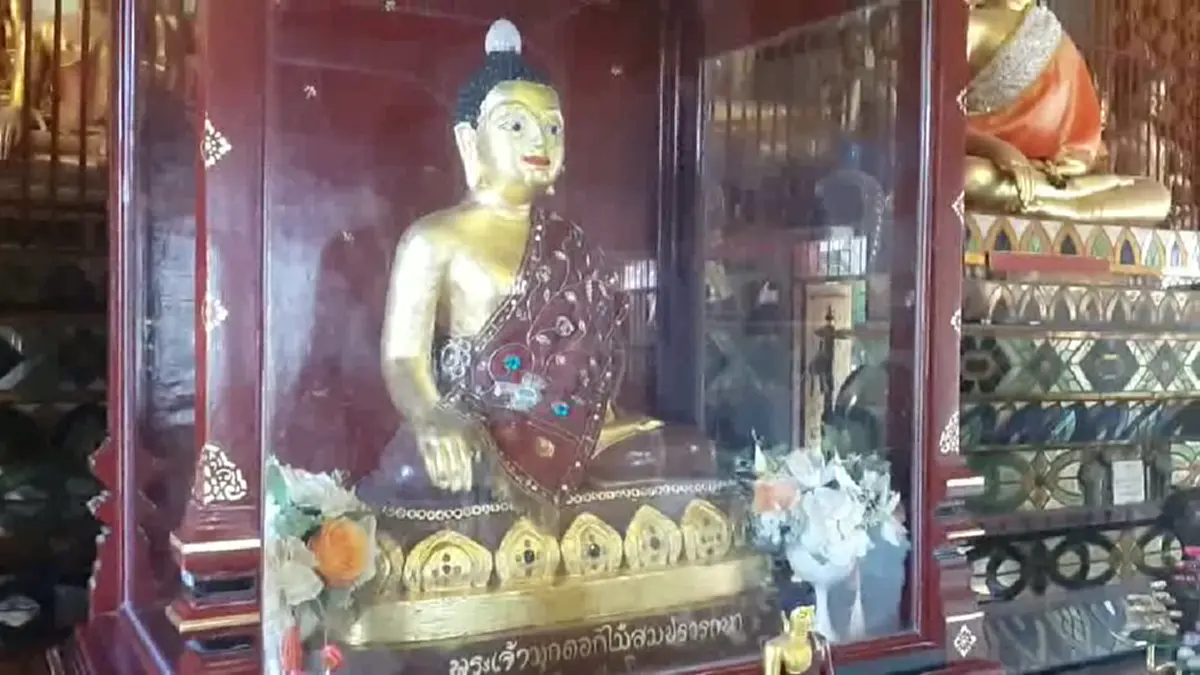 ฮอตสุดๆชั่วโมงนี้!!“วัดล่ามช้าง”ศาสนสถานสำคัญคู่เมืองเชียงใหม่ใครทุกข์ใครโศกกราบไหว้“พระเจ้ามุกดอกไม้สมปรารถนา”น่าอัศจรรย์สิ่งร้ายกลายเป็นดี