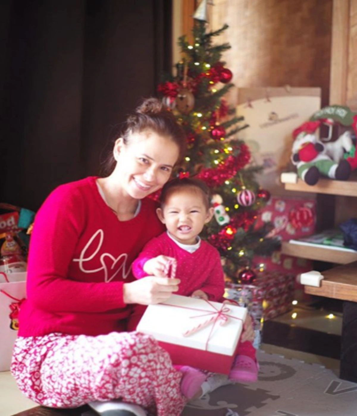 น่ารักสุดๆไปเลยลูก!! ส่องภาพ "น้องริชา" ลูกสาวแอน-ภูริ ยิ่งโตยิ่งน่ารัก ฉายแววสวยเหมือนแม่เป๊ะ