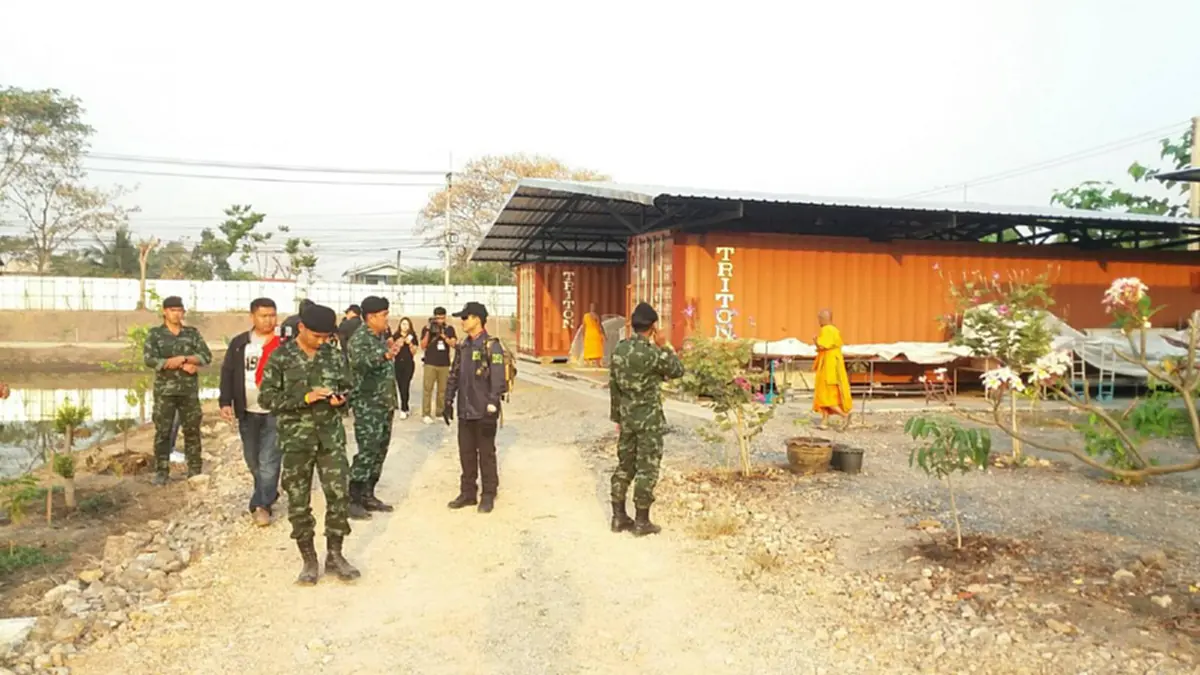 เปิดวินาทีปฏิบัติการ!!! "ตรวจค้นใบสุทธิพระ" บุกค้น "ตู้คอนเทนเนอร์" หลังวัดพระธรรมกาย (ชมคลิป)