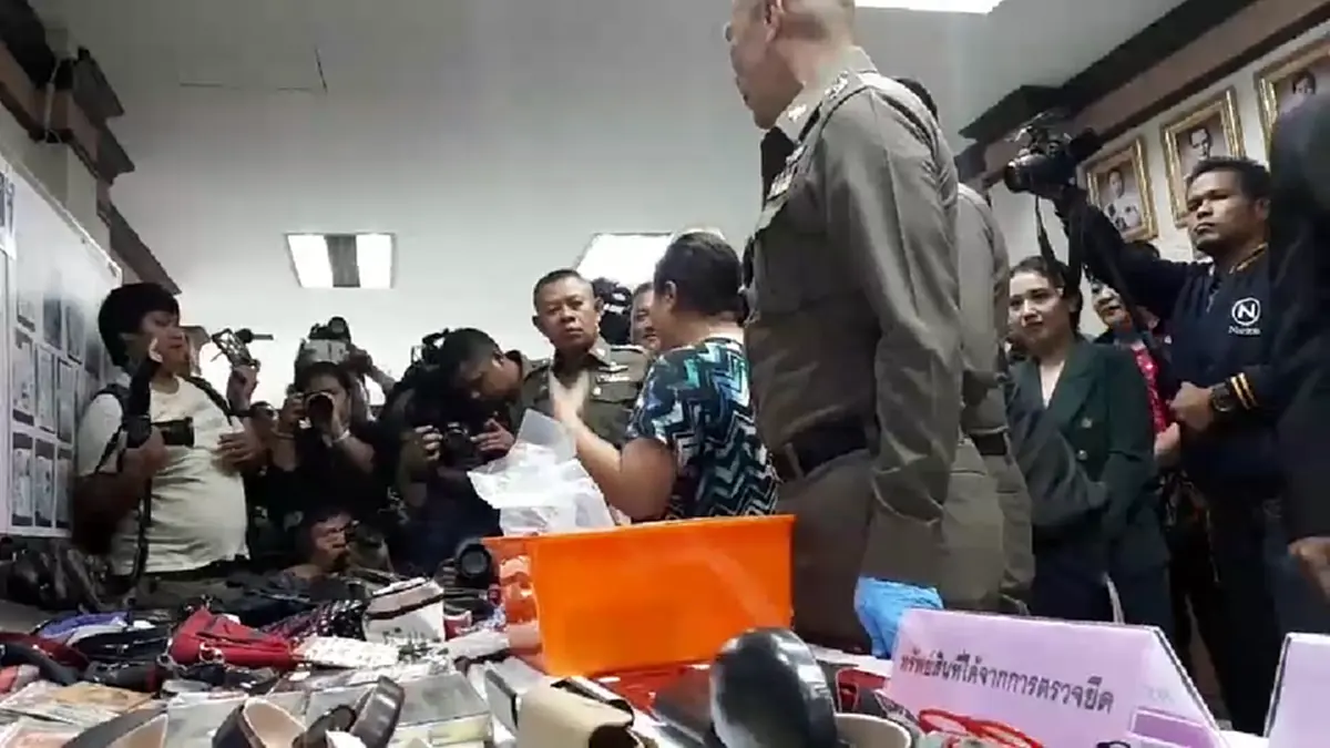 ด่วนๆ รวบตัวแล้วคู่สามีภรรยาอุ้มหมาตระเวนฉกทรัพย์สินชาวบ้านนาน 15 ปี