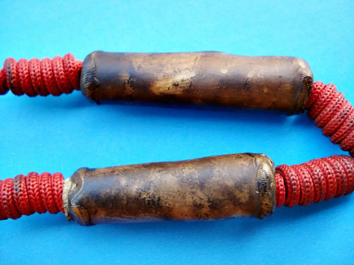 ฝันเจอพญาเสือโคร่งตะปบอย่างไร้ปราณี ..ตะกรุดหนังเสือ "หลวงพ่อเที่ยง"ห้ามลอง ไม่ยอมเชื่อ ยิงจนหมดลูกโม่ ด้านสนิท ต้องรีบขอขมา