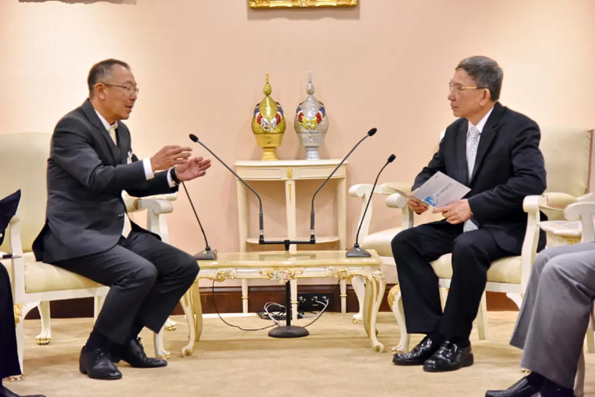 นาย Takayuki Kano เยี่ยมคารวะ รองนายกรัฐมนตรี ณ ห้องรับรอง ทำเนียบรัฐบาล !!!