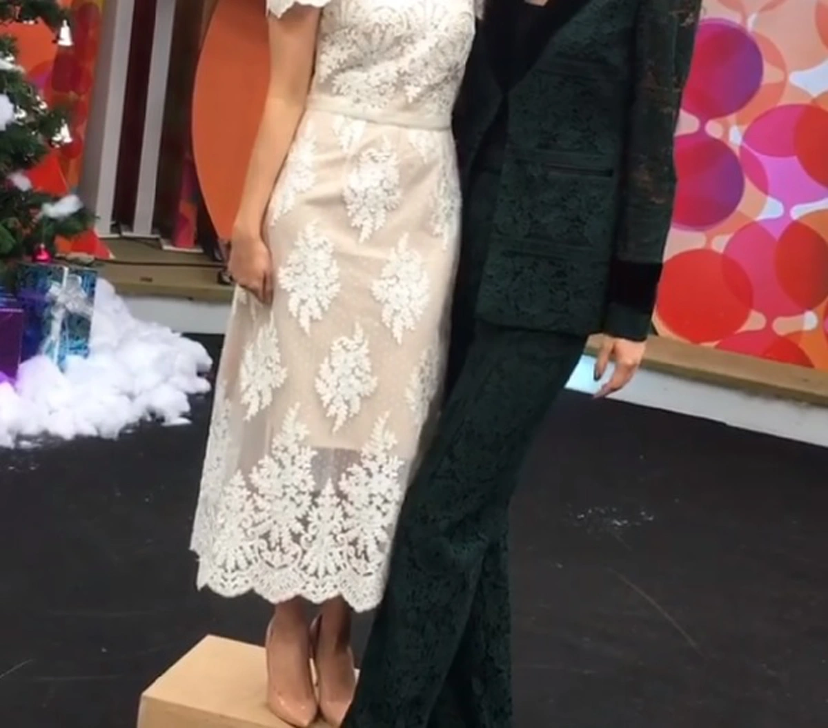 มีความน่ารัก..มากมาย!!!  มาดู"น้องไบร์ท"โคจรมาเจอ"มารีญา" งานนี้สวยกินกันไม่ลง แถมไม่น่าเชื่อว่าจะสูงเท่ากัน?!! (คลิป)