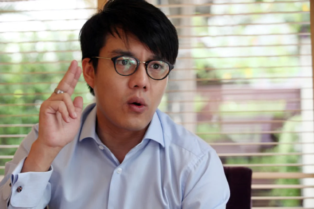 เปิดประวัติ "จั๊ด ธีมะ" ย้อนเส้นทางจุดเริ่มต้นสู่ผู้ประกาศข่าวแห่งยุค แรงกระเพื่อมของสังคม