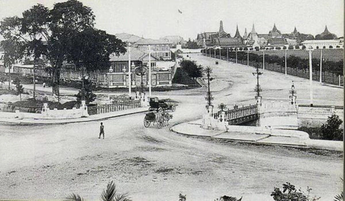 วันนี้ในอดีต!!! 15 สิงหาคม รัชกาลที่ 5 โปรดเกล้าฯ สร้างถนนราชดำเนิน เส้นทางถนนแห่งประวัติศาสตร์