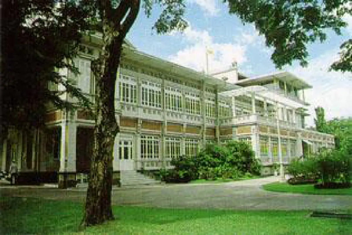 บ้านของพ่อ เปิดพระตำหนักที่ประทับทั้ง 5 ของในหลวง ร.9 ทั้งเรียบง่ายและห่างไกลความหรูหรา (รายละเอียด)