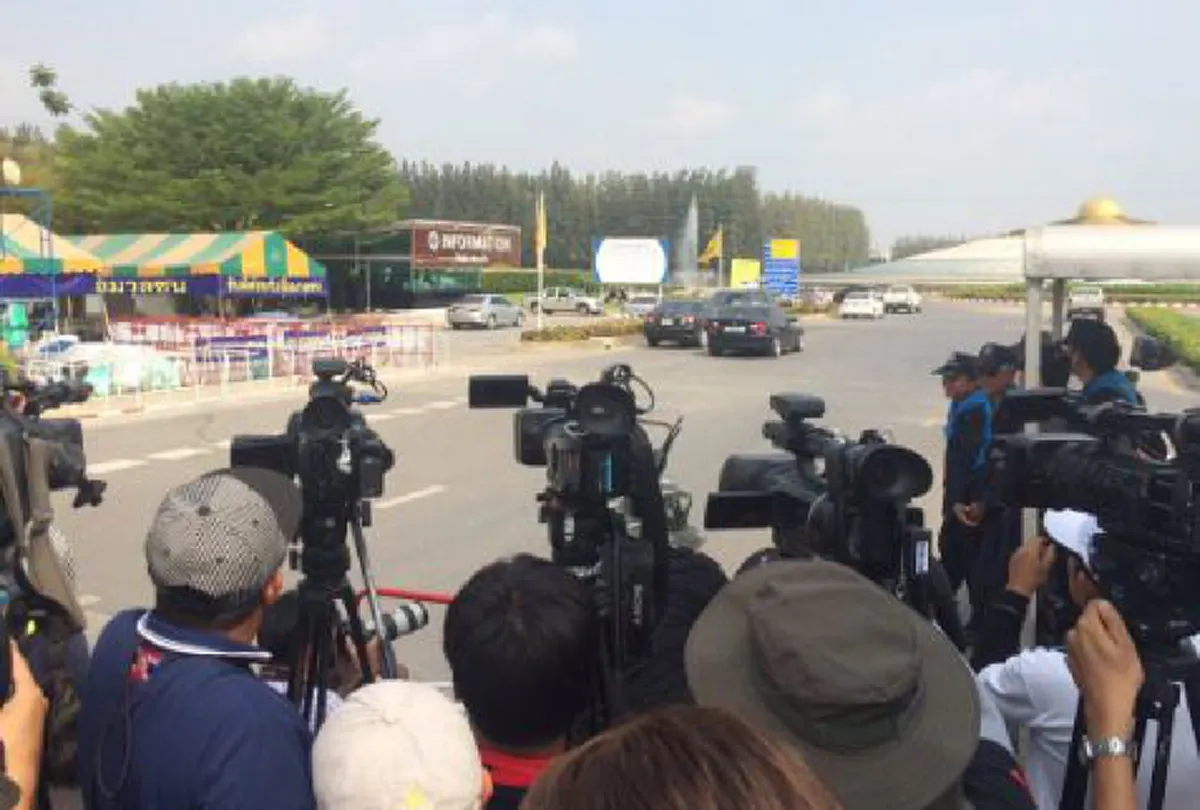 ไม่จบไม่เลิกใช้ม.44 !! รองอธิบดี DSI พูดชัดต้องค้นธรรมกายให้สิ้นสงสัย  ทัพสื่อเกาะติดแน่นผลเจรจารอบสุดท้าย !!?!!