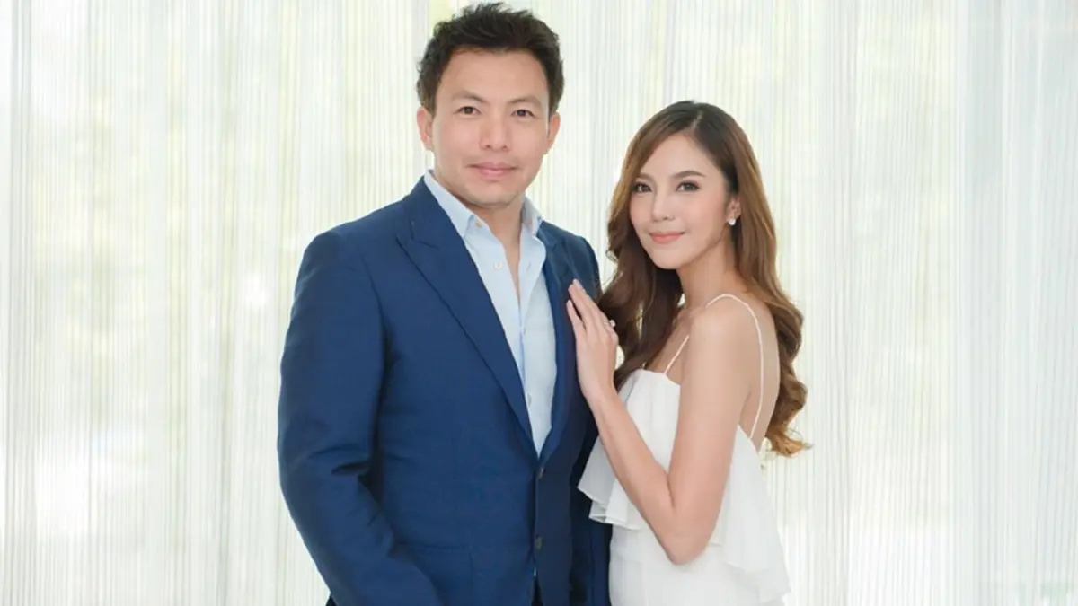 ล้วงลึกชีวิต!!! "หมอสอง" เปิดปากที่แรกเล่าปมแตกหัก หลังแยกทางอดีตภรรยา ไม่เข็ดความรัก...ลงทุนโมหน้าแฟนใหม่ ตามรอย"หญิงแย้" (มีคลิป)