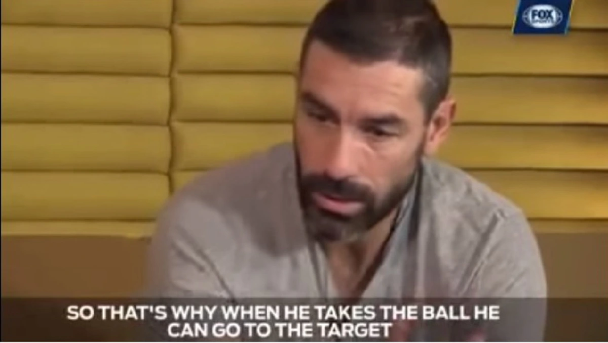 ท่าทางจะไปไกล!! “โรแบร์ ปีแรส” ทึ่งการเล่นของ “เมสซี่เจ” ออกปากชมผ่านสื่อฟุตบอลดัง เป็นผู้เล่นที่ยอดเยี่ยม คุมบอลได้ดี จ่ายบอลได้คม (คลิป)