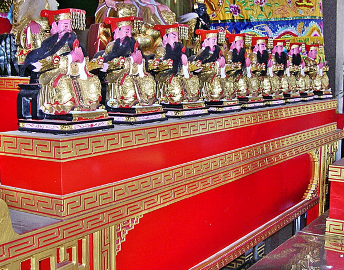 น้อยคนจะรู้!! เปิดตำนานความเชื่อลัทธิเต๋า "กิ้วอ๋องไต่เต่" พระราชาธิราช ๙ พระองค์ เผย..จะถูกอัญเชิญลงมาเฉพาะในช่วงเทศกาลกินเจเท่านั้น !!