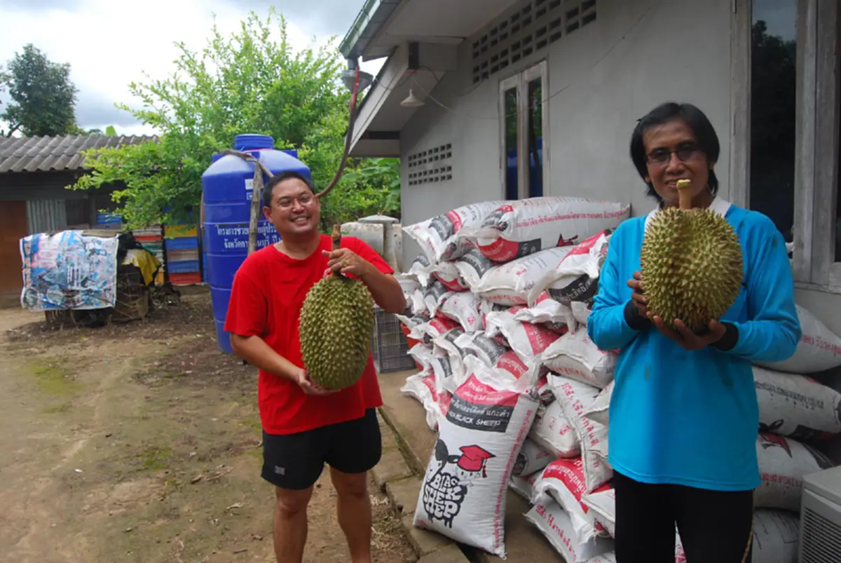 สู้มะเร็งกว่า10ปียึดศก.พอเพียง-เกษตรอินทรีย์เป็นเกษตรกรดีเด่น-ทุเรียนชนะประกวด