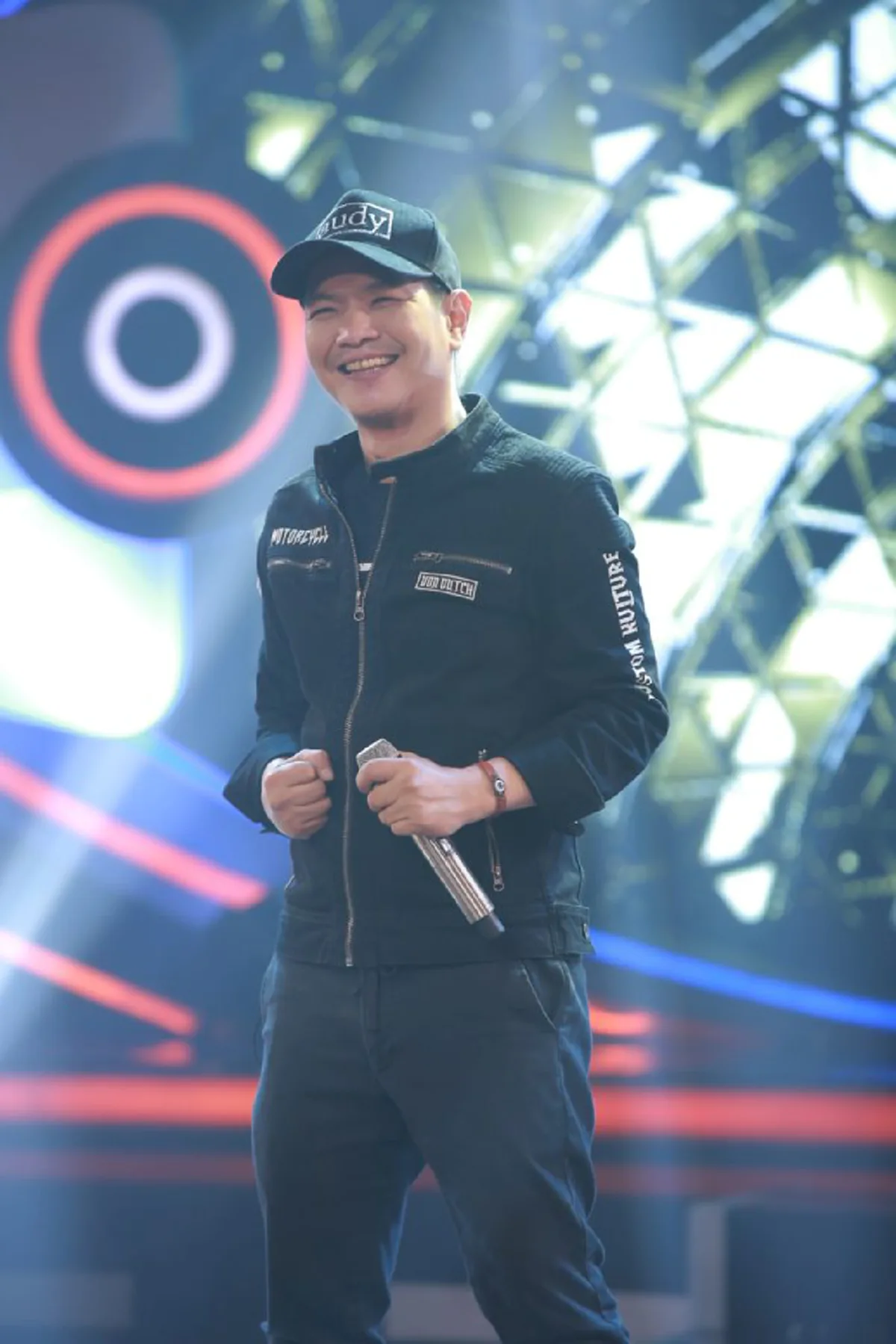 กราบน้ำใจ ออดี้ อดีตนักร้องดังยุค90 ประกาศให้ที่เปิดคอนโดบนเนินเขา กักตัวผู้ป่วยโควิดฟรี