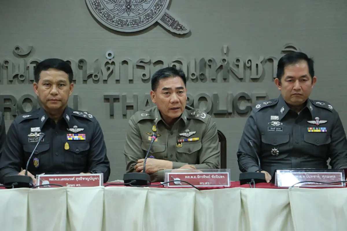 สีกากีฉาวหนัก เปิดคลิปเสียงมัด "ร.ต.ท.หญิง" รีดเงินเหยื่อ "เมจิกสกิน" เป็นล้าน ซ้ำรอยรองสารวัตรกองปราบ