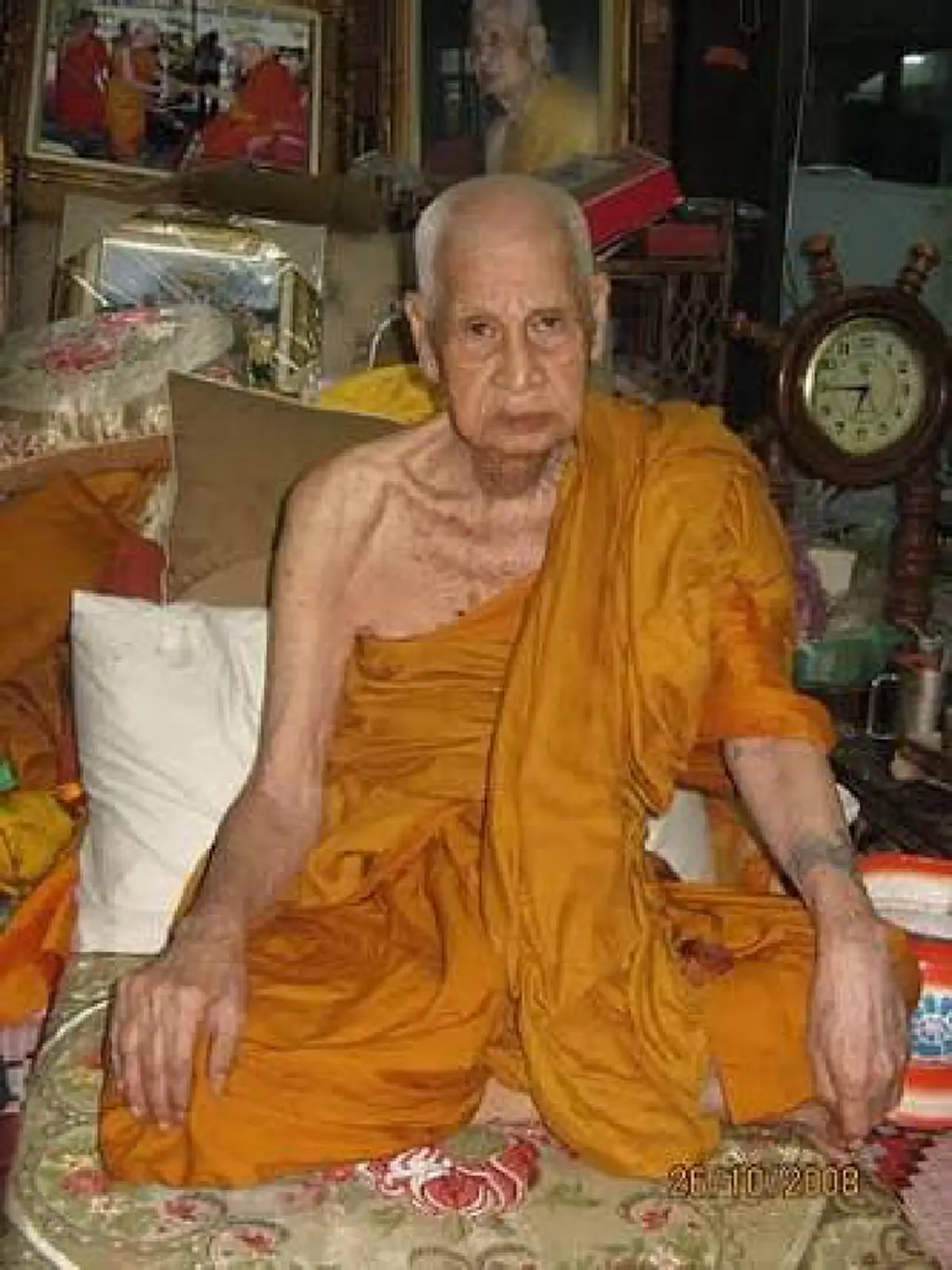 กราบหลวงปู่สู่นิพพาน  เกจิดังนครปฐม "หลวงปู่แย้ม วัดสามง่าม" ละสังขารอายุ ๑๐๒ ปี