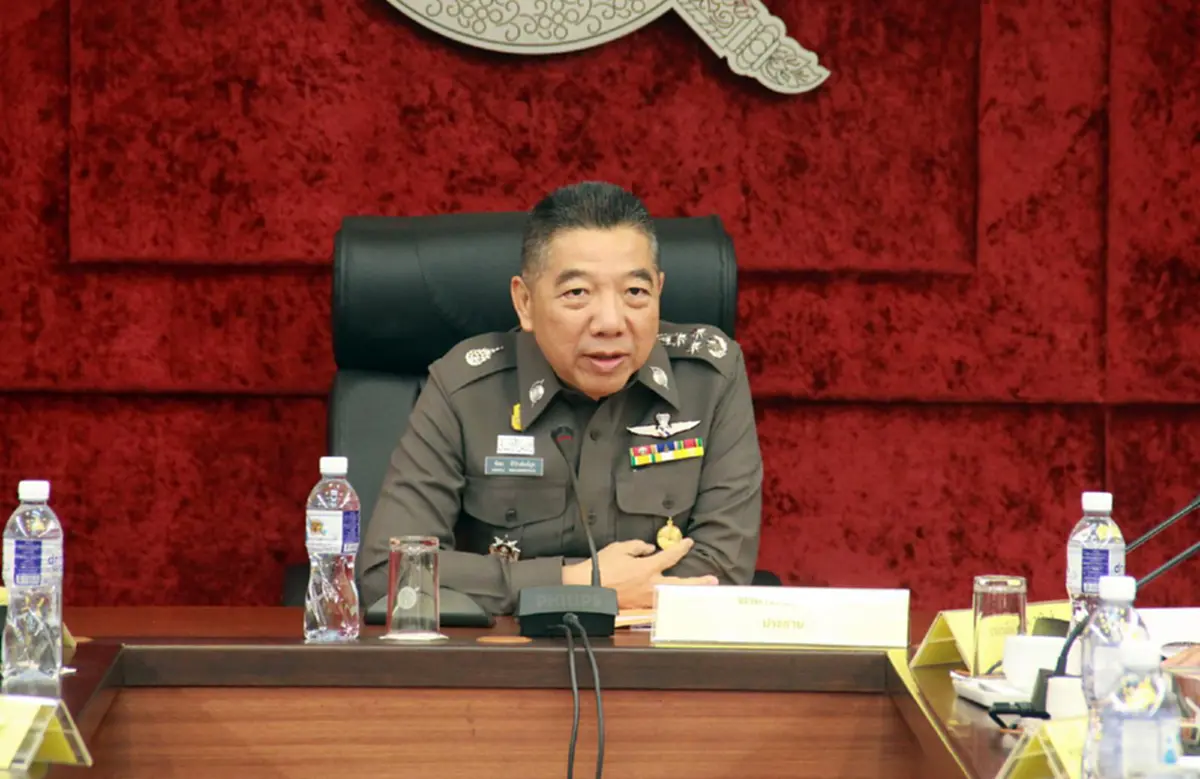 ไม่ต้องใช้ม.44 เก็บภาษี 1.6 หมื่นล้านทักษิณได้ แต่รัฐบาลต้องสอบ 5 อธิบดีสรรพากรที่ผ่านมา
