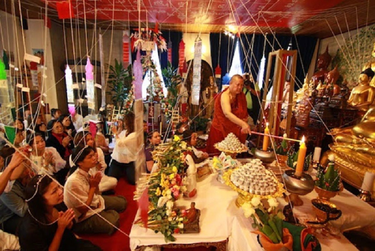 "ประเพณีสืบชะตา" พิธีมงคล ของคนล้านนา !!! ทั้งยังเป็นวัฒนธรรมโบราณแสนงดงาม ที่สืบต่อกันมาอย่างยาวนาน !!! เพื่อเป็นศิริมงคลกับตนเอง