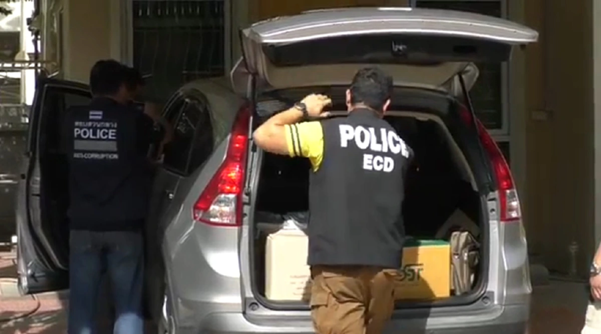 "2 อดีตผอ.พศ."พัวพันโกงเงินทอนวัด!! สัมพันธ์ดี"ธรรมกาย" นี่หรือคนโปรดมหาเถรฯ??!!